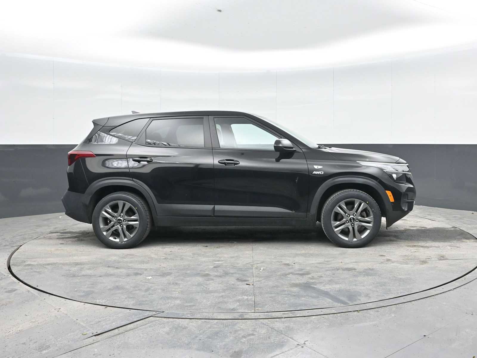 Used 2021 Kia Seltos LX AWD/4WD image 9