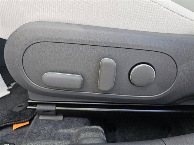 New 2025 Hyundai Kona SEL image 17