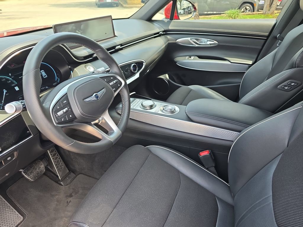 Used 2023 Genesis GV70 2.5T w/ Sport Prestige Package AWD/4WD image 16