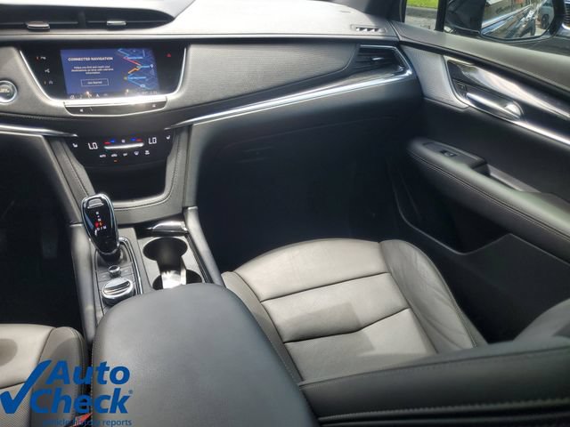 Certified 2024 Cadillac XT5 Premium Luxury w/ Technology Package FWD image 15