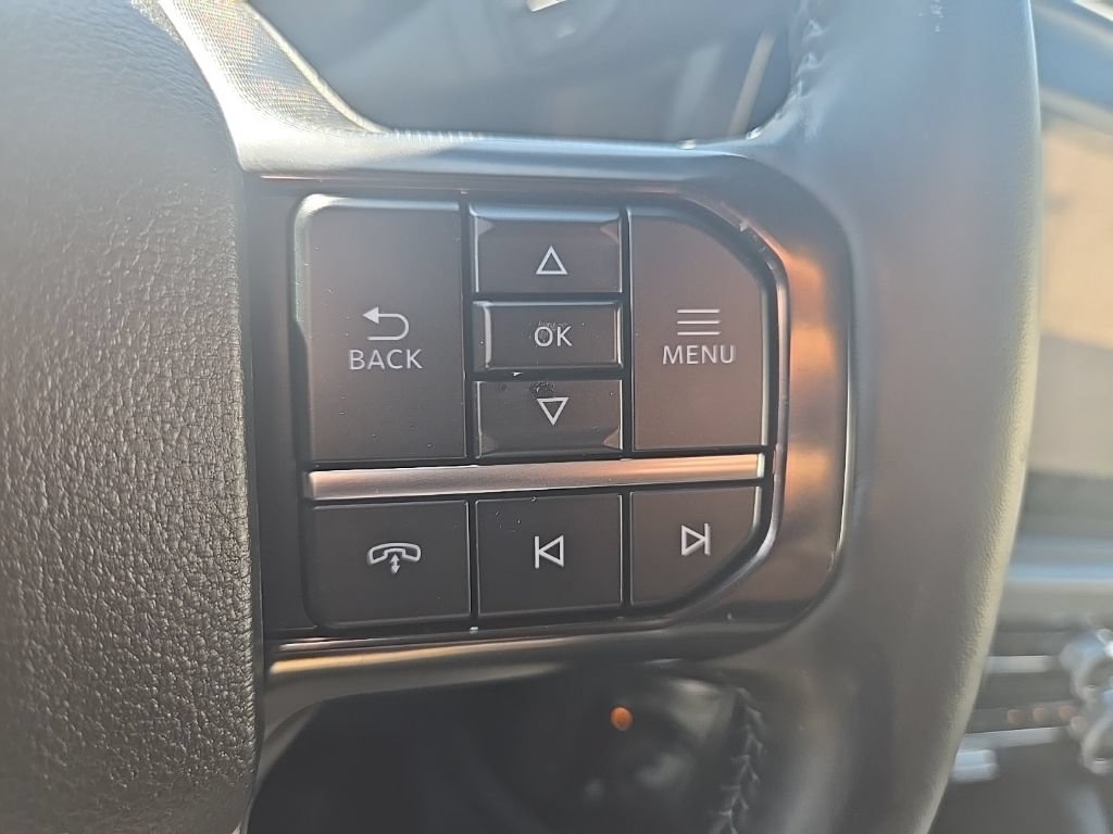 Used 2025 Ford F350 Platinum AWD/4WD image 16
