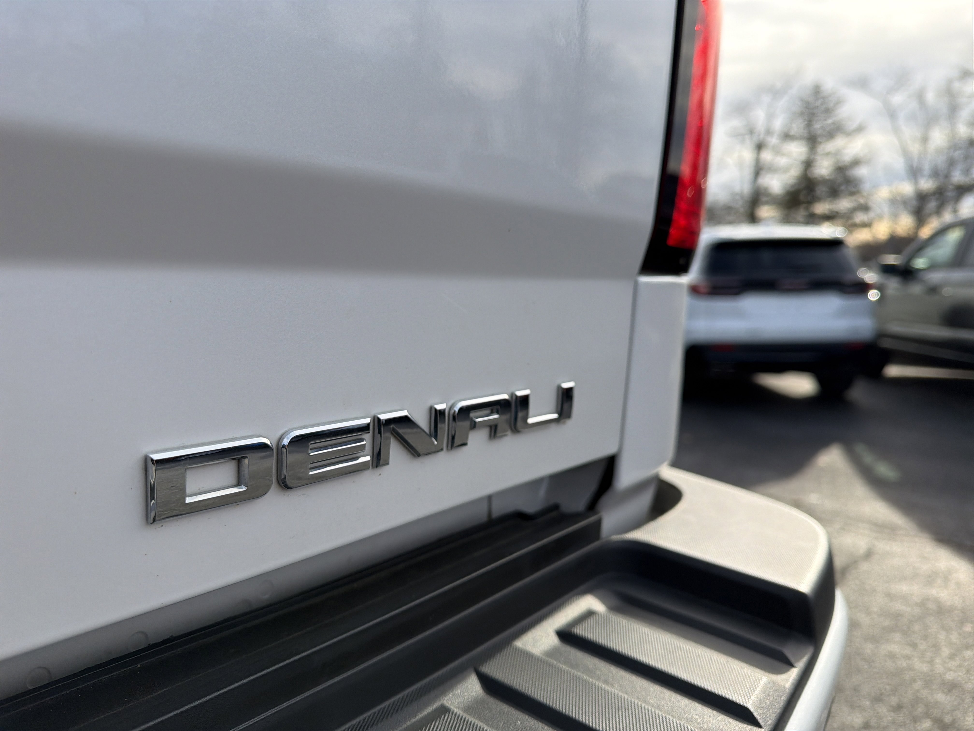 Used 2019 GMC Sierra 2500 Denali w/ Duramax Plus Package image 32