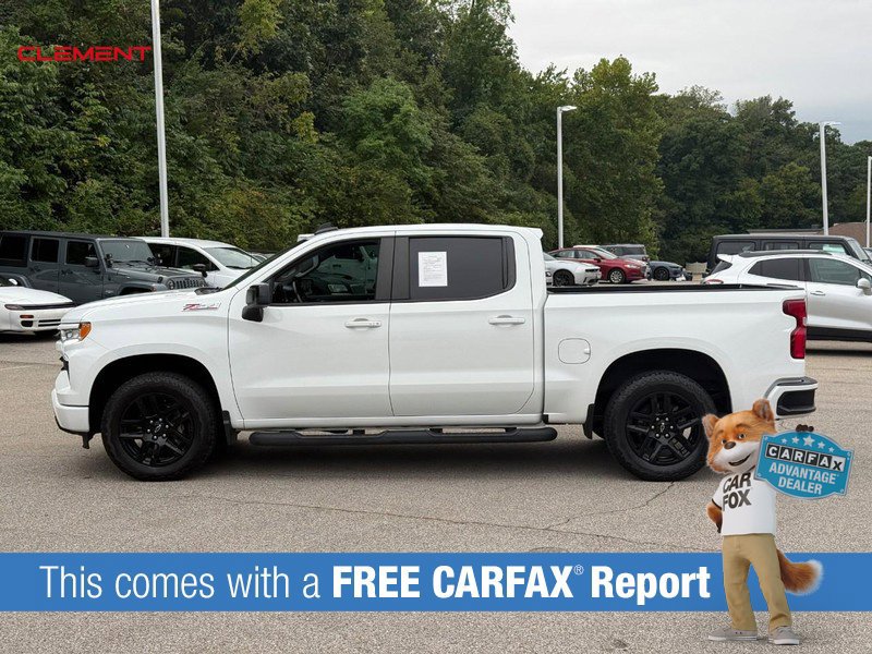 Used 2023 Chevrolet Silverado 1500 RST w/ Convenience Package II AWD/4WD image 2