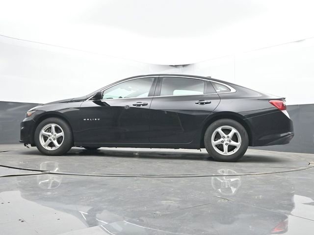 Used 2017 Chevrolet Malibu LS FWD image 27