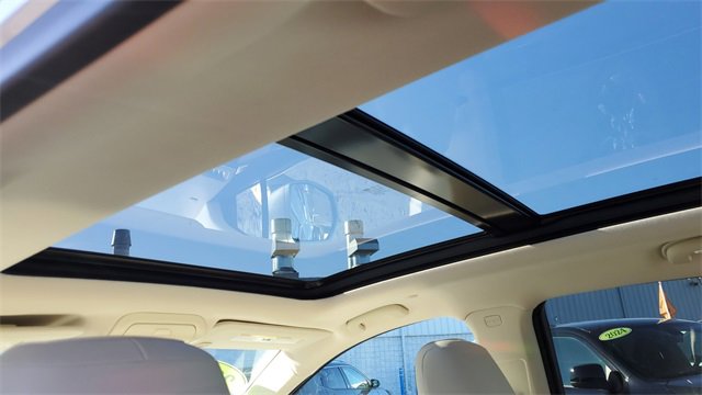 Used 2019 Cadillac XT5 Luxury image 9