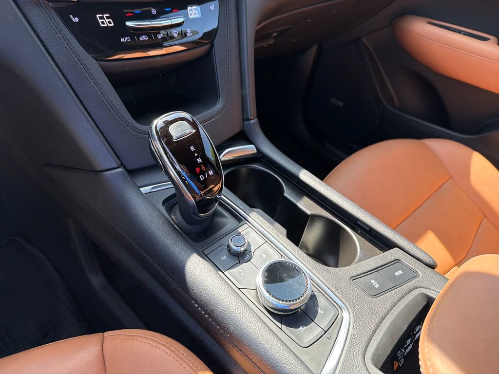 Used 2022 Cadillac XT5 Premium Luxury FWD image 28