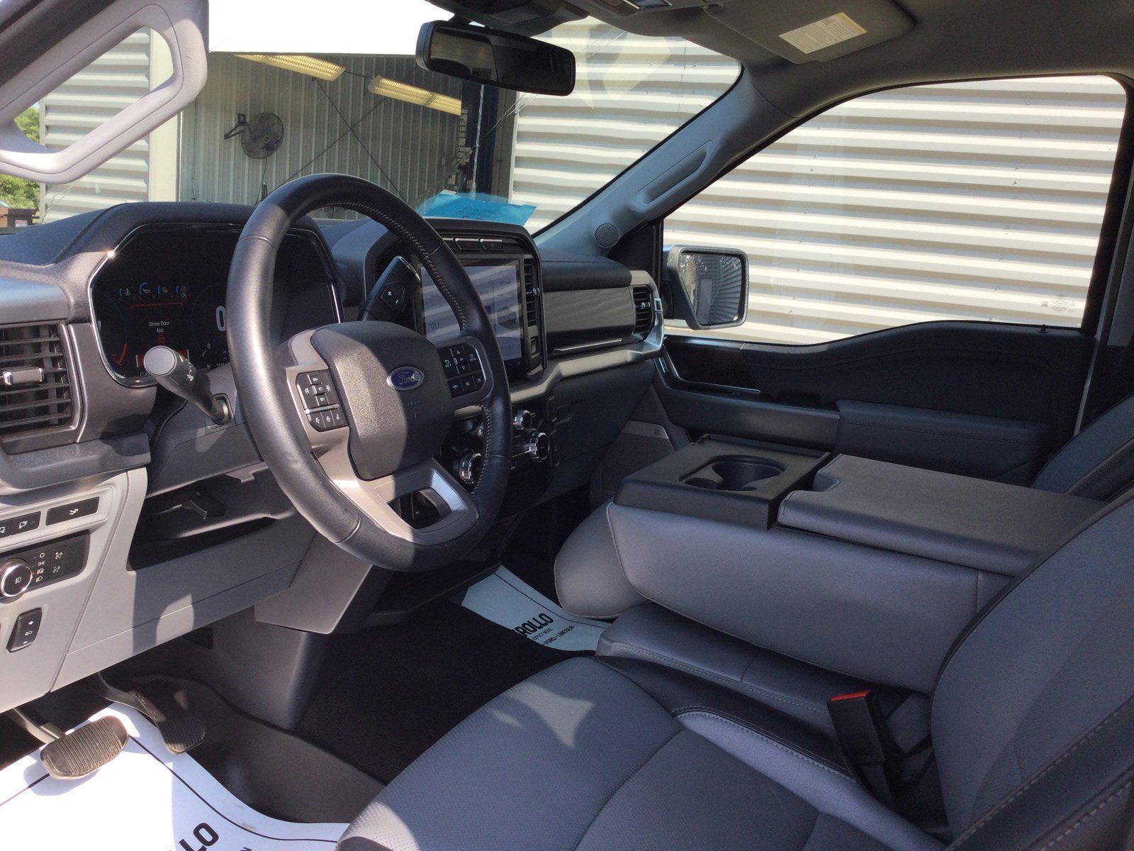 Used 2022 Ford F150 Lariat w/ Max Trailer Tow Package image 7