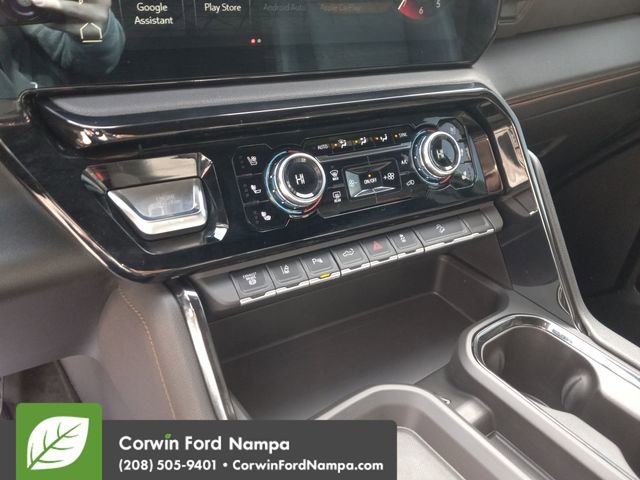 Used 2024 GMC Sierra 2500 AT4 w/ AT4 Premium Plus Package image 17