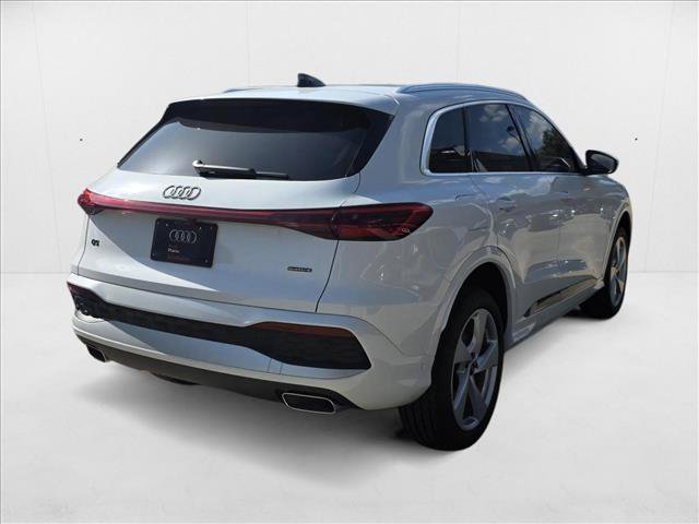 New 2025 Audi Q5 Premium w/ Premium Plus AWD/4WD image 5