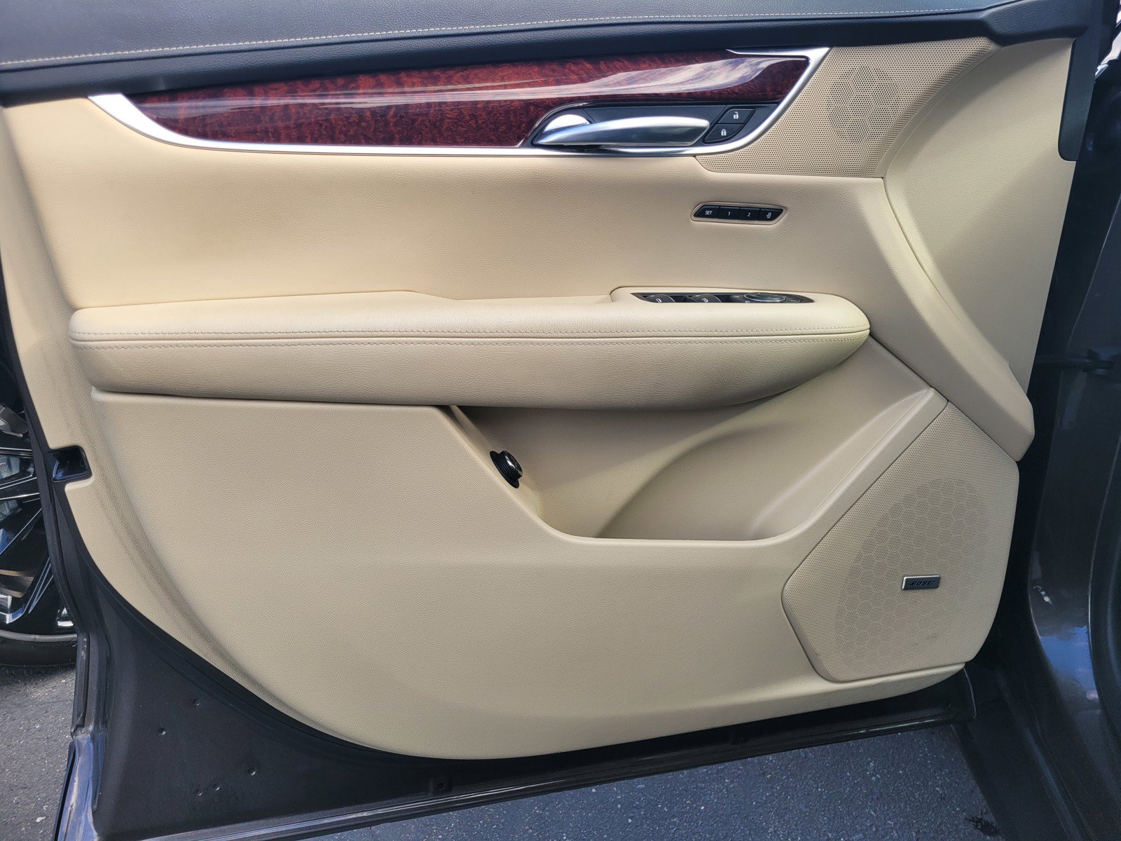 Used 2019 Cadillac XT5 Luxury FWD image 15