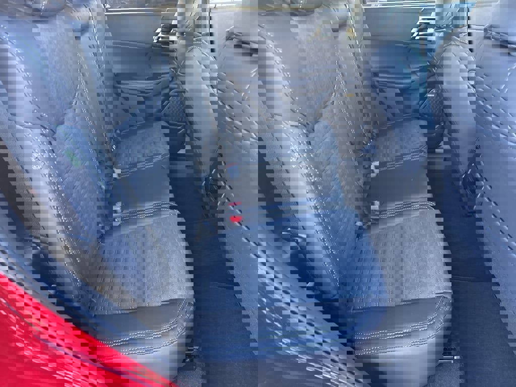 New 2025 Mitsubishi Outlander SE image 26