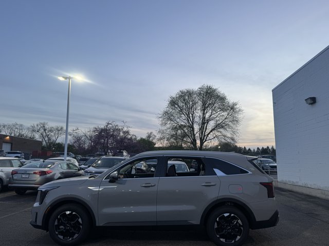 New 2026 Kia Sorento S FWD image 26