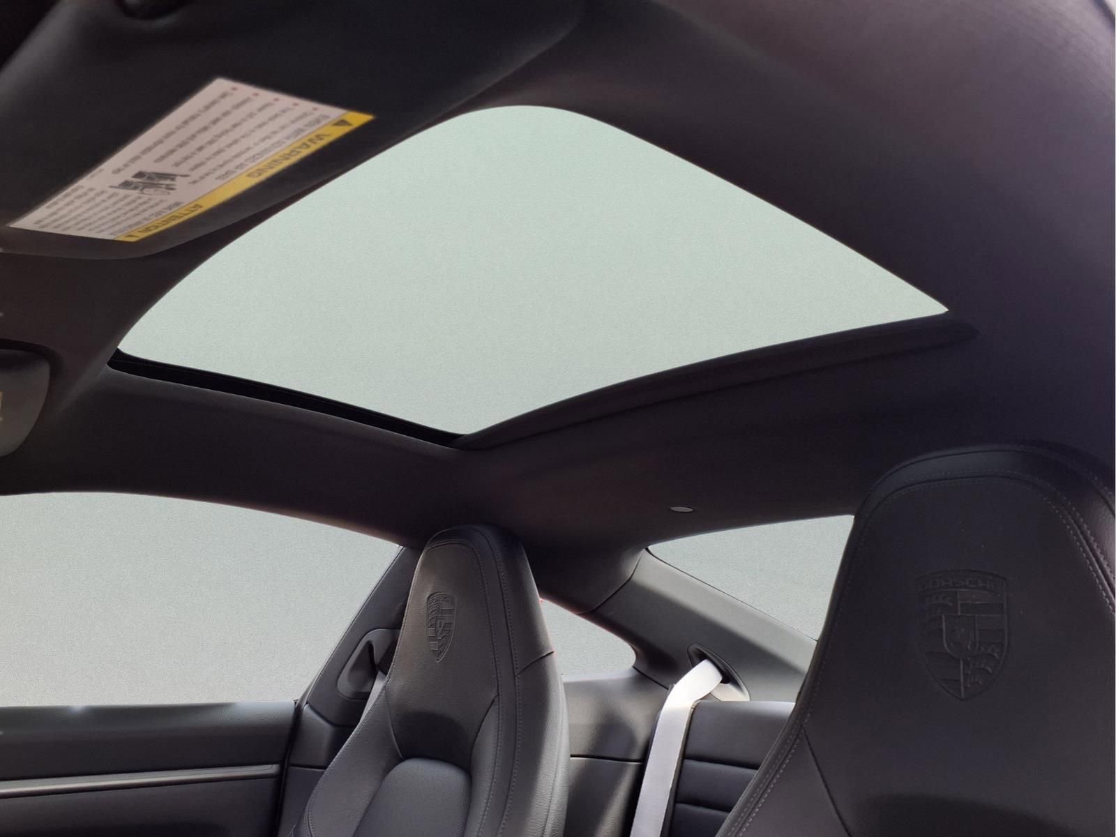 Used 2020 Porsche 911 Carrera image 23