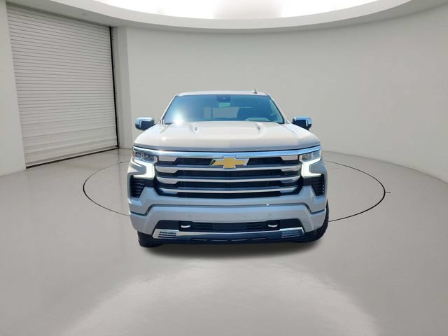 New 2026 Chevrolet Silverado 1500 High Country w/ Max Trailering Package AWD/4WD image 2