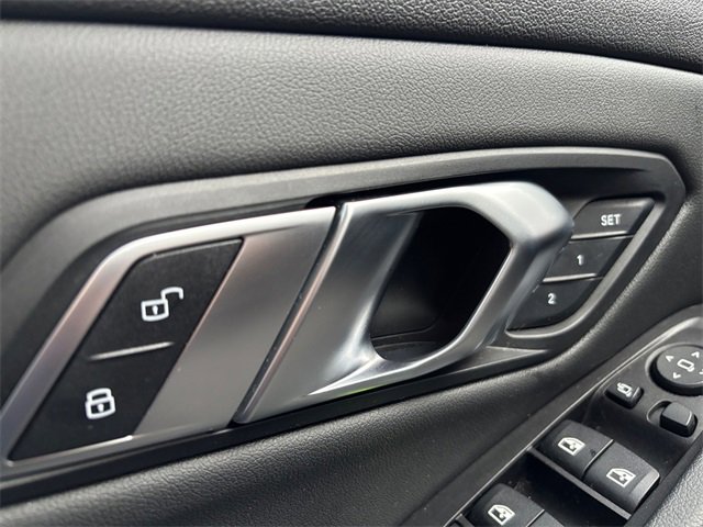 Used 2020 BMW M340i w/ Premium Package image 17