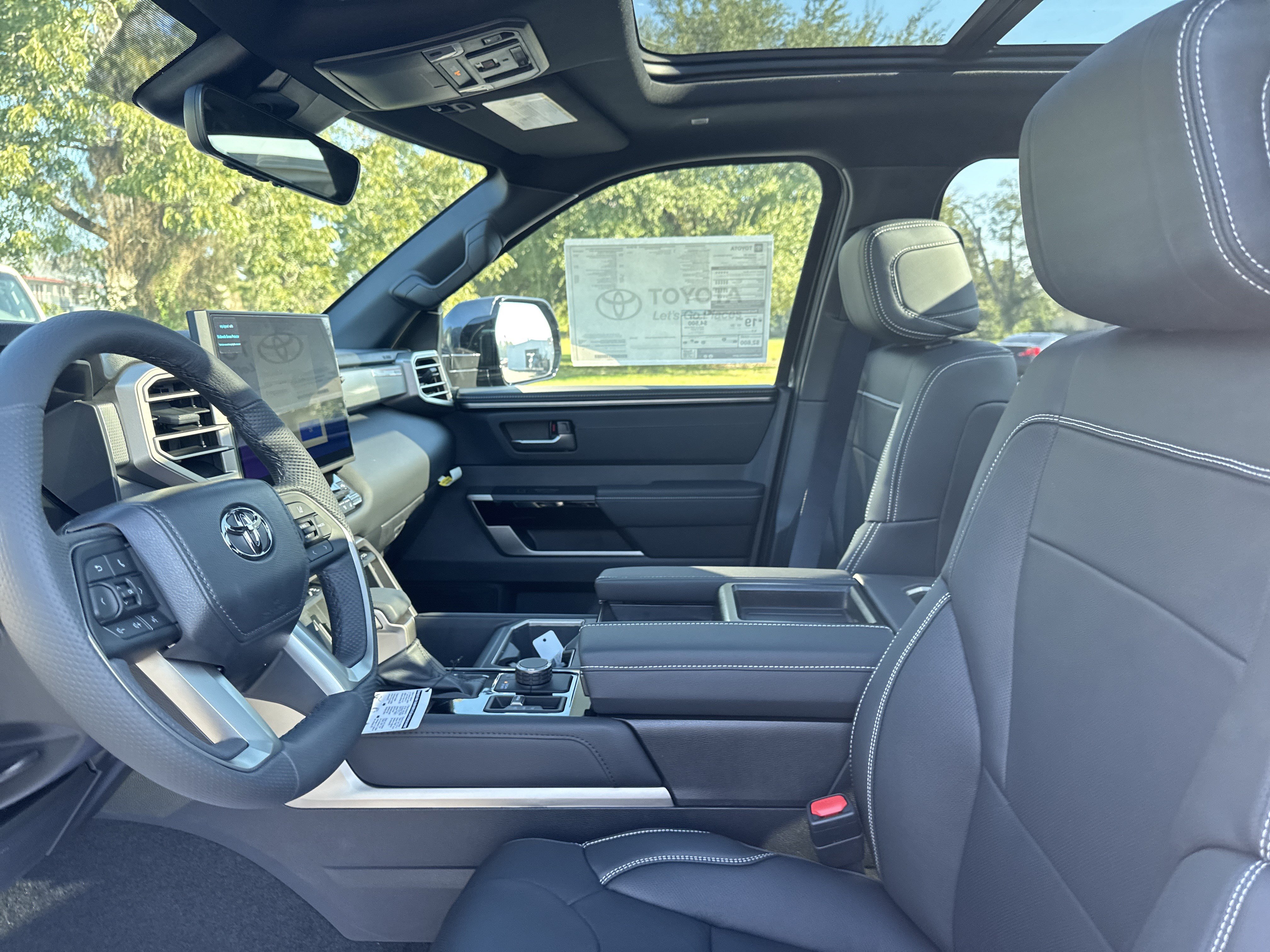New 2026 Toyota Tundra Limited AWD/4WD image 33