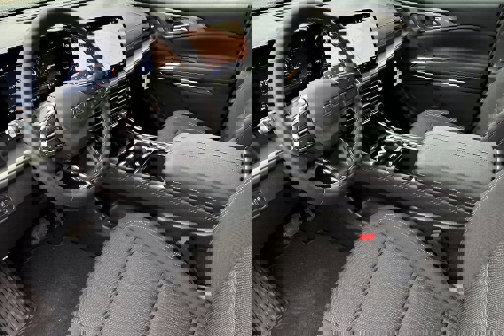 New 2026 Chevrolet Traverse LT w/ Midnight/Sport Edition image 10