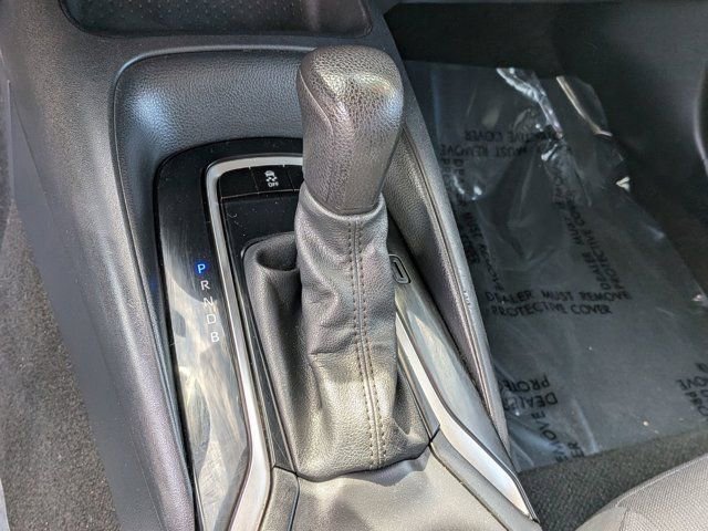 Used 2023 Toyota Corolla LE w/ Carpet Mat Package (TMS) image 20