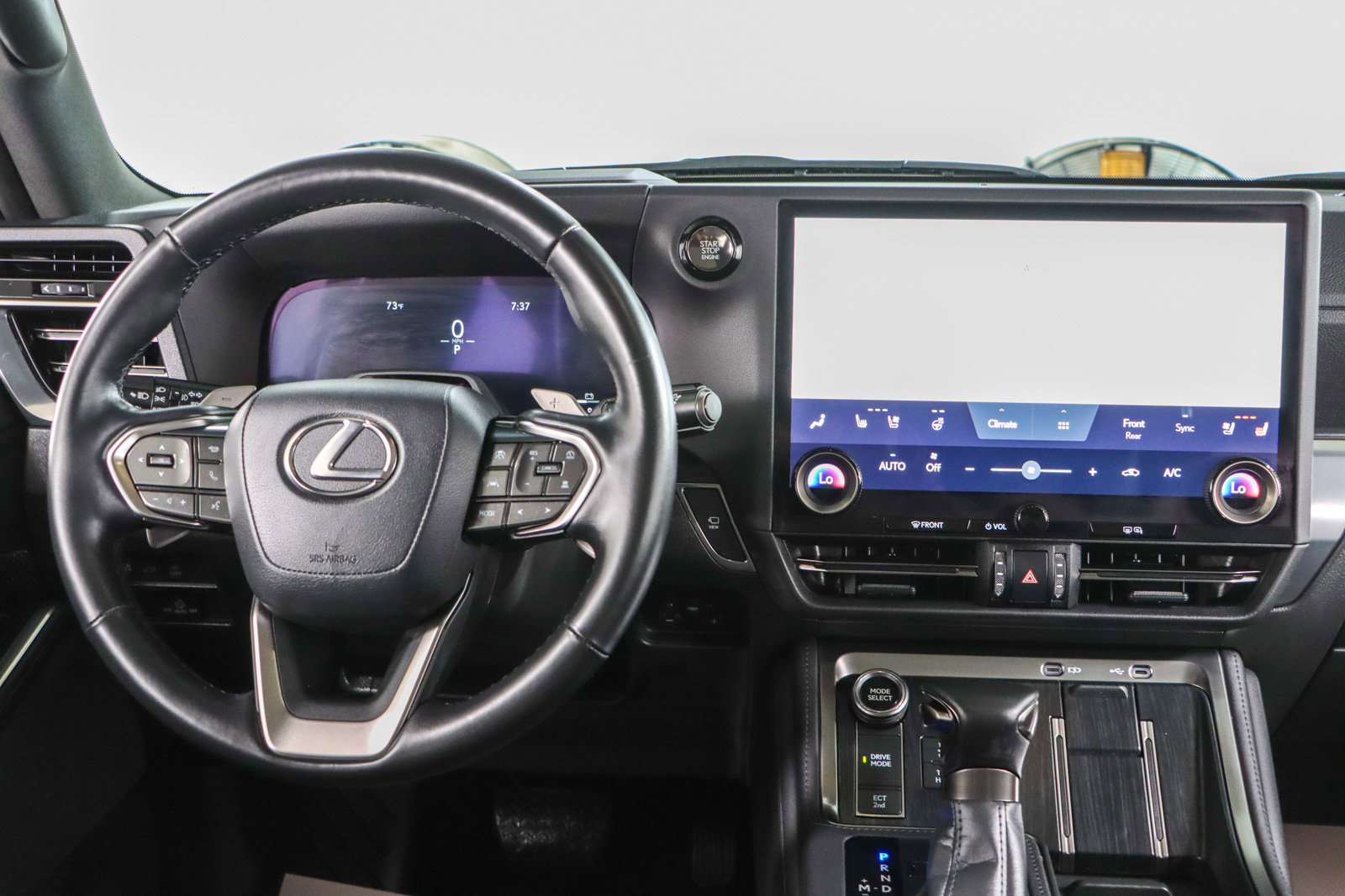 Used 2026 Lexus GX 550 w/ Accessory Package (2T) AWD/4WD image 18