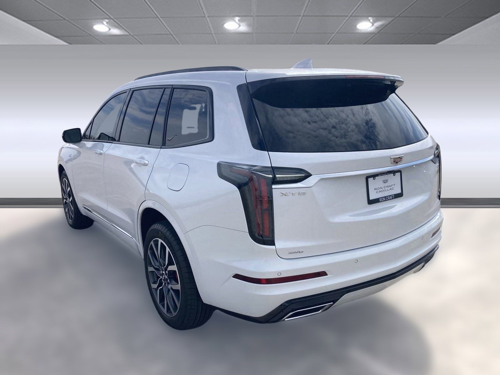 New 2025 Cadillac XT6 Sport image 3