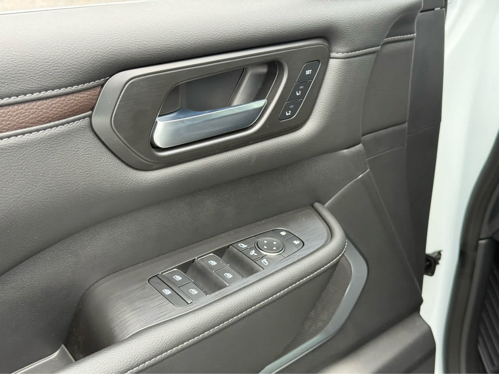 New 2026 Nissan Armada Platinum Reserve AWD/4WD image 11
