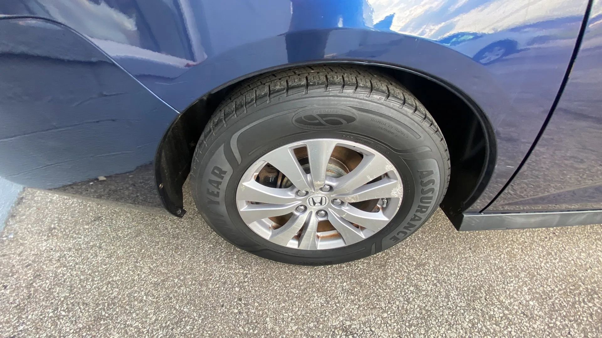 Used 2015 Honda Odyssey EX image 21