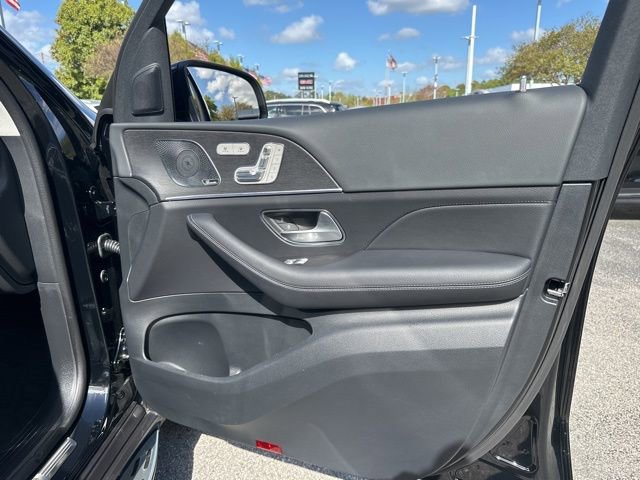 Certified 2026 Mercedes-Benz GLS 450 4MATIC image 39