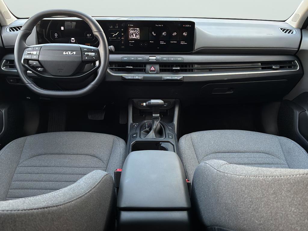 Certified 2025 Kia K4 EX image 18