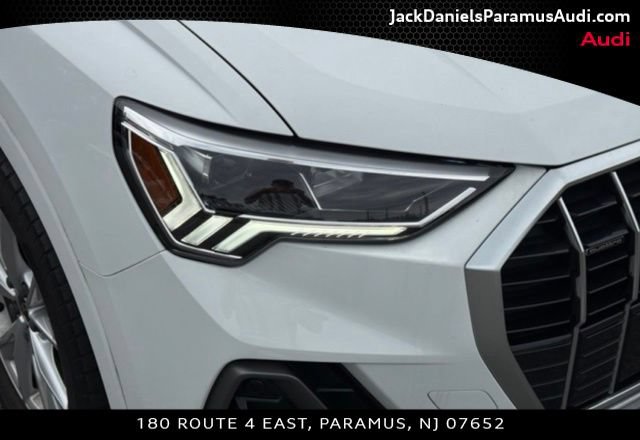 Used 2024 Audi Q3 2.0T Premium w/ Convenience Package AWD/4WD image 22