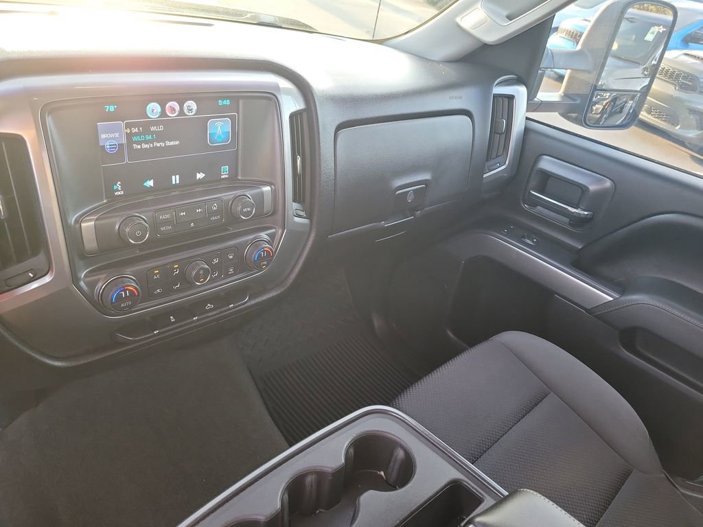 Used 2015 Chevrolet Silverado 2500 LT w/ LT Convenience Package image 17