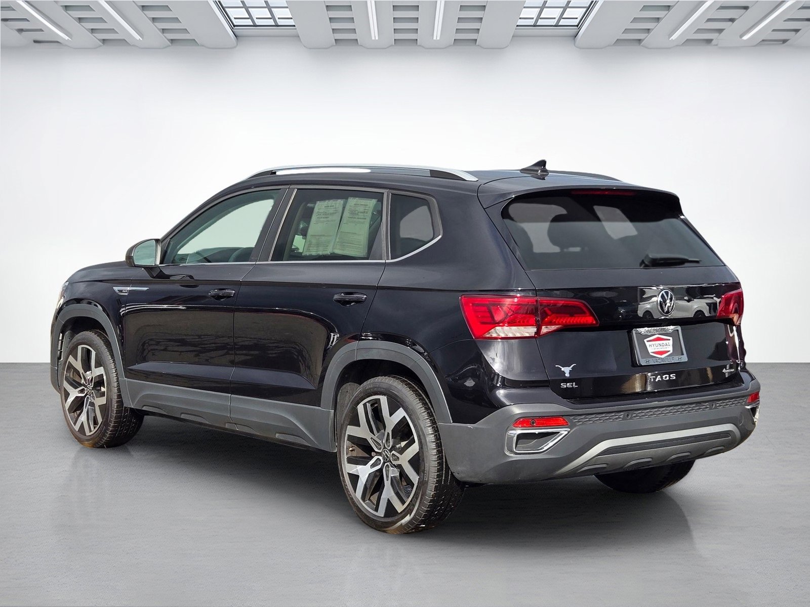 Used 2022 Volkswagen Taos SEL image 6