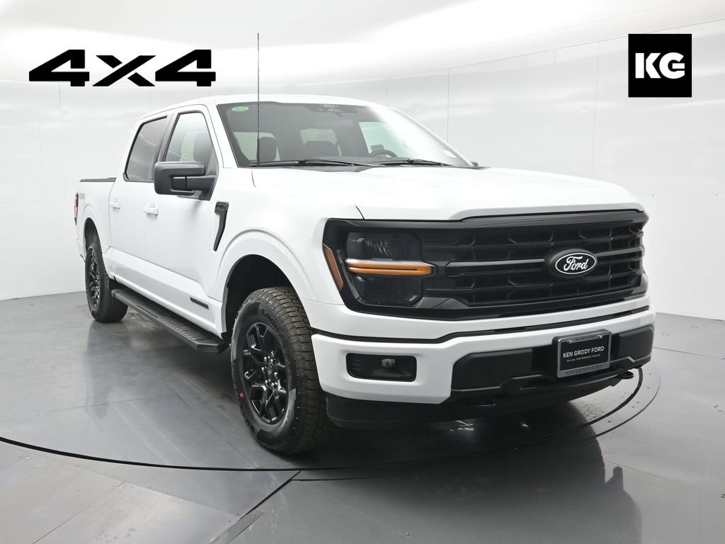 New 2025 Ford F150 XLT w/ Equipment Group 301A Standard