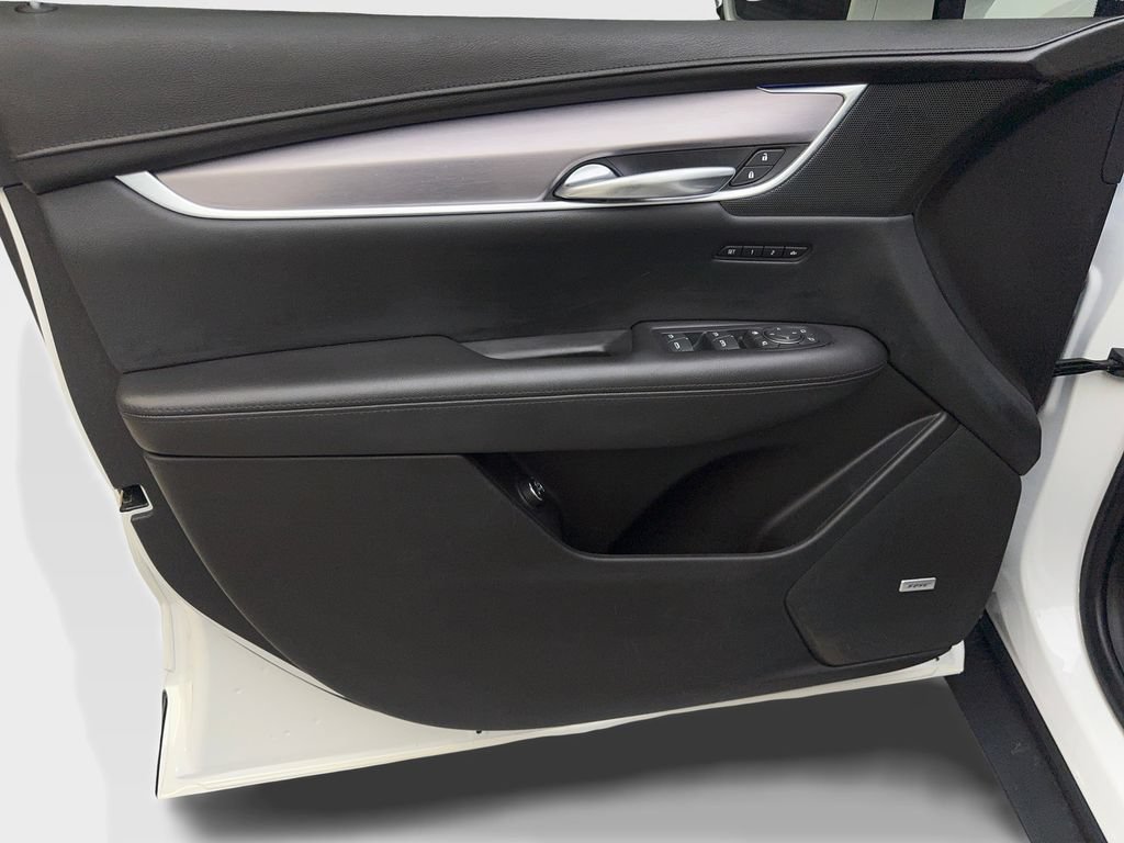 Used 2019 Cadillac XT5 Premium Luxury FWD image 32