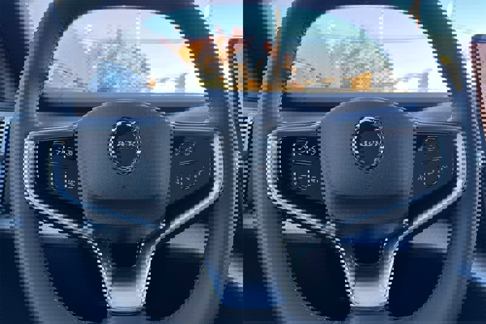 New 2026 Volvo EX30 Plus w/ Climate Package image 22