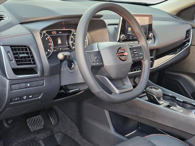 Used 2026 Nissan Rogue SV w/ Rock Creek Premium Package AWD/4WD image 10
