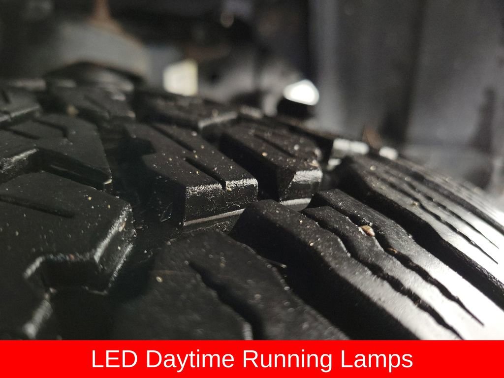 Used 2018 Toyota Tacoma TRD Sport image 11