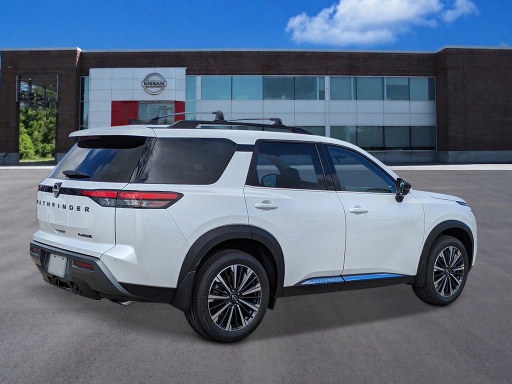 New 2026 Nissan Pathfinder Platinum FWD image 5