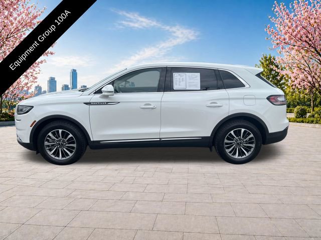 Used 2023 Lincoln Nautilus FWD w/ Premium Package image 3