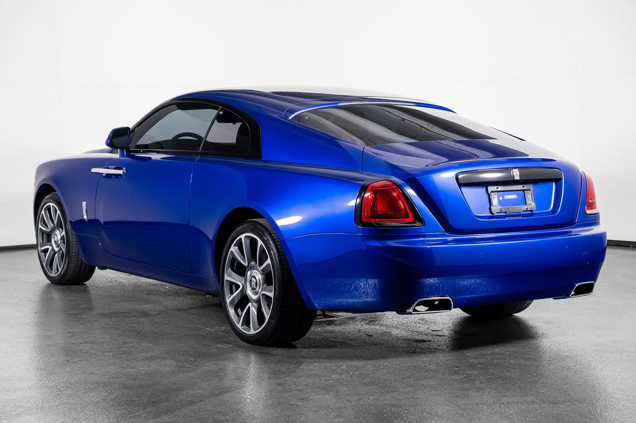 Used 2020 Rolls-Royce Wraith RWD image 24
