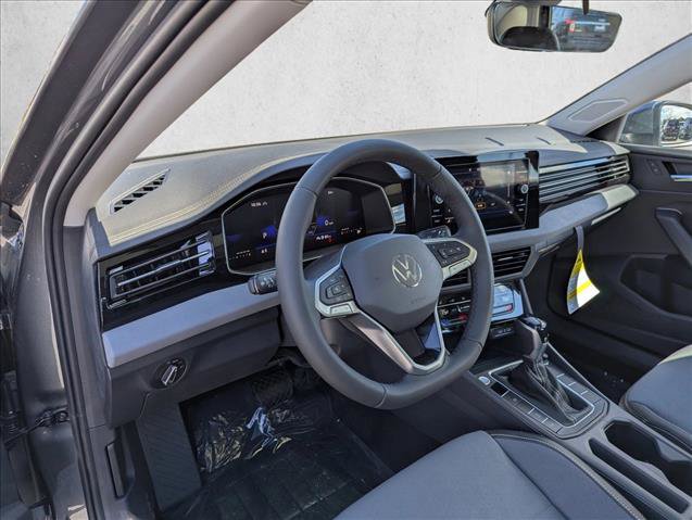 New 2026 Volkswagen Jetta SE FWD image 12