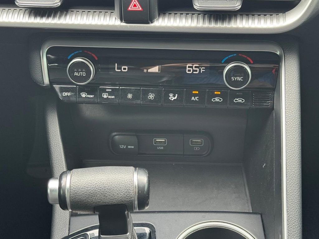 Used 2022 Kia K5 GT-Line w/ GT-Line FWD Premium Package image 16