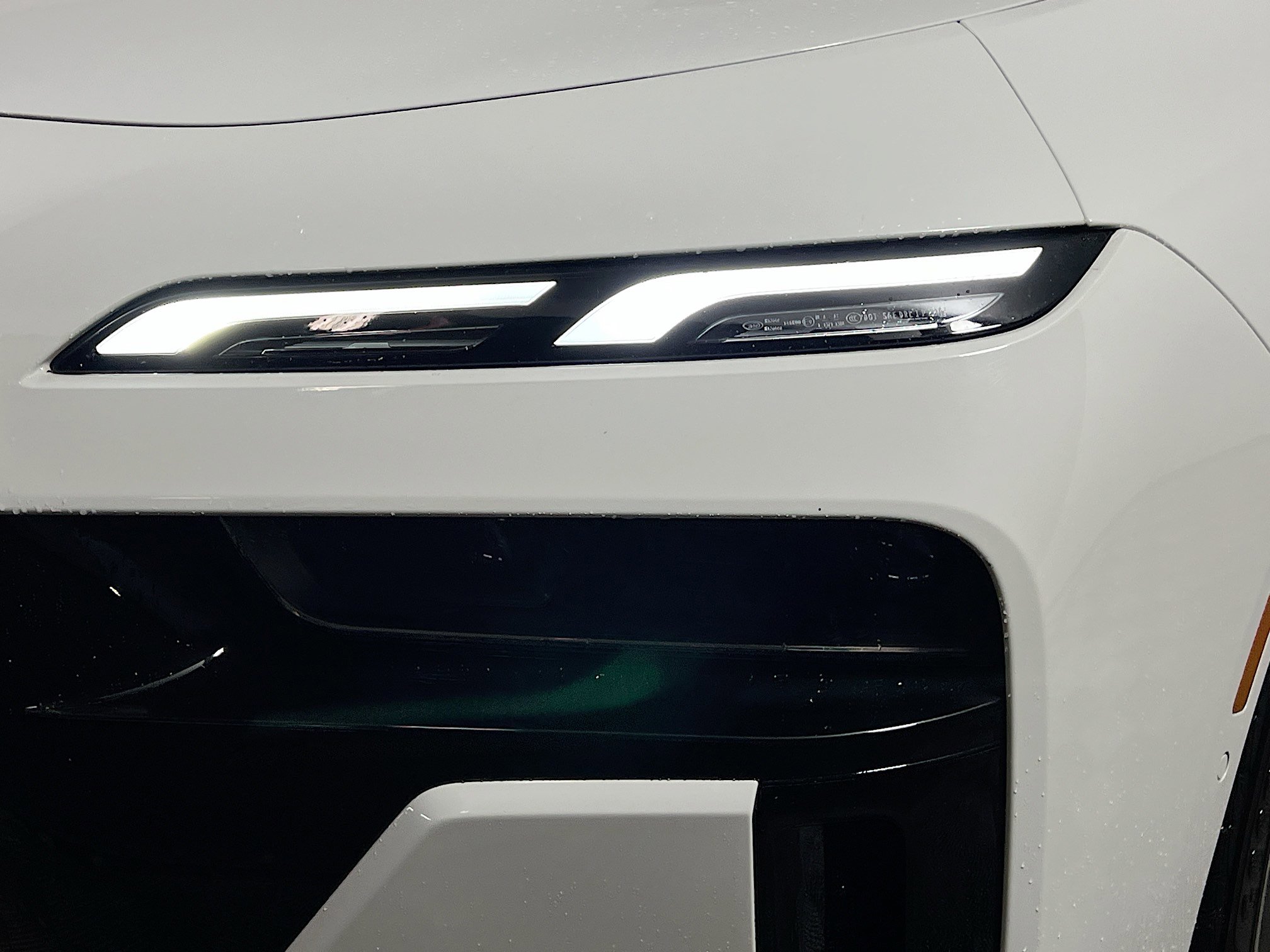 Used 2025 BMW 740i xDrive image 12