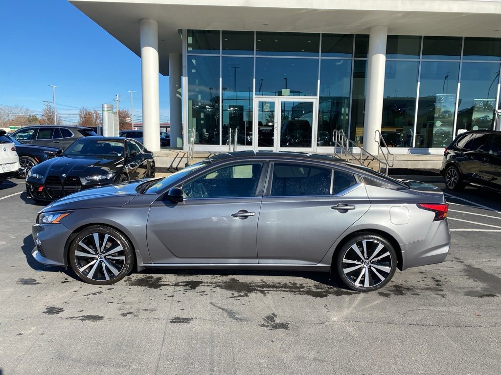 Used 2021 Nissan Altima 2.5 SR image 9