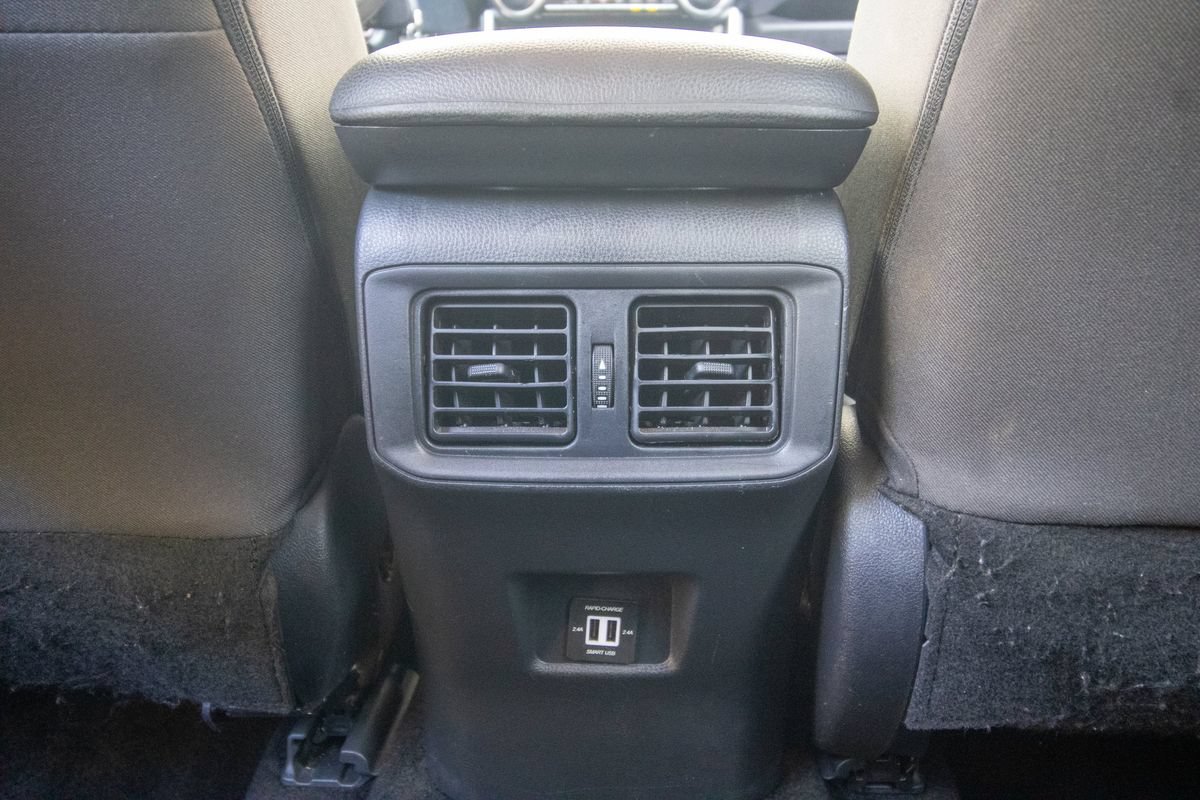Used 2022 Toyota RAV4 LE FWD image 35