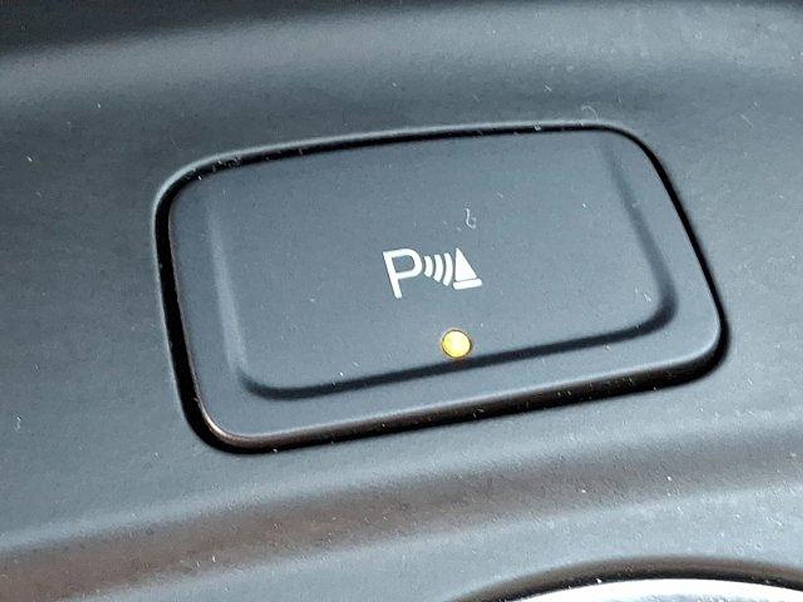 Used 2022 Chevrolet Equinox LT image 26