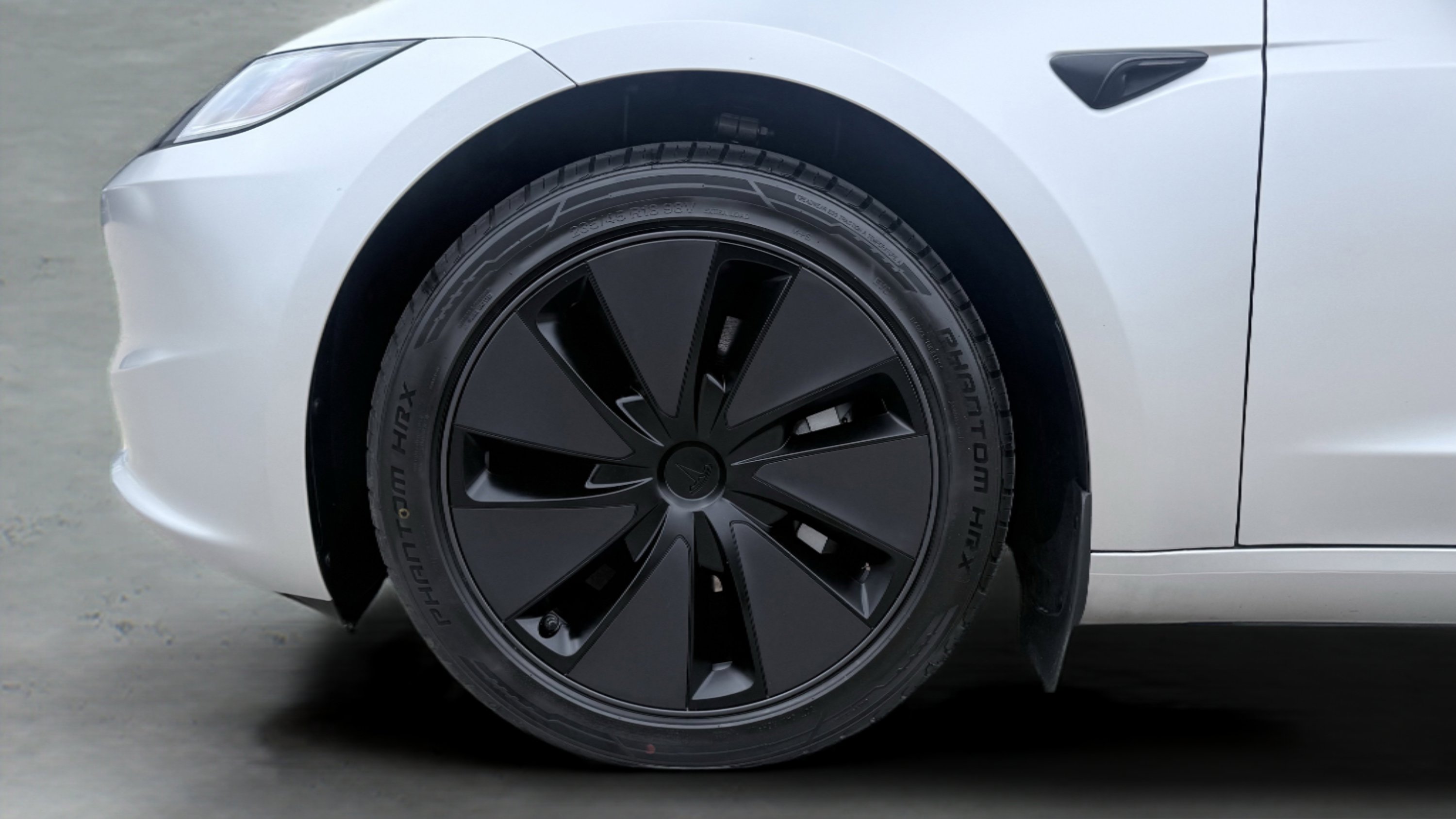 Used 2024 Tesla Model 3 Long Range image 16