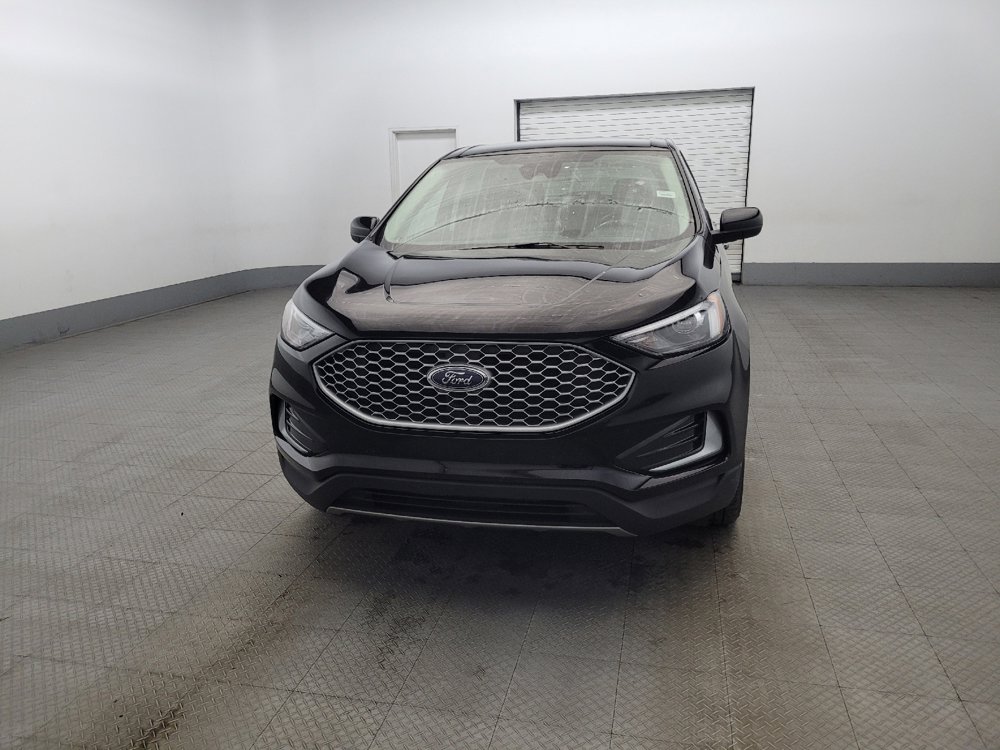 Used 2024 Ford Edge SEL image 15