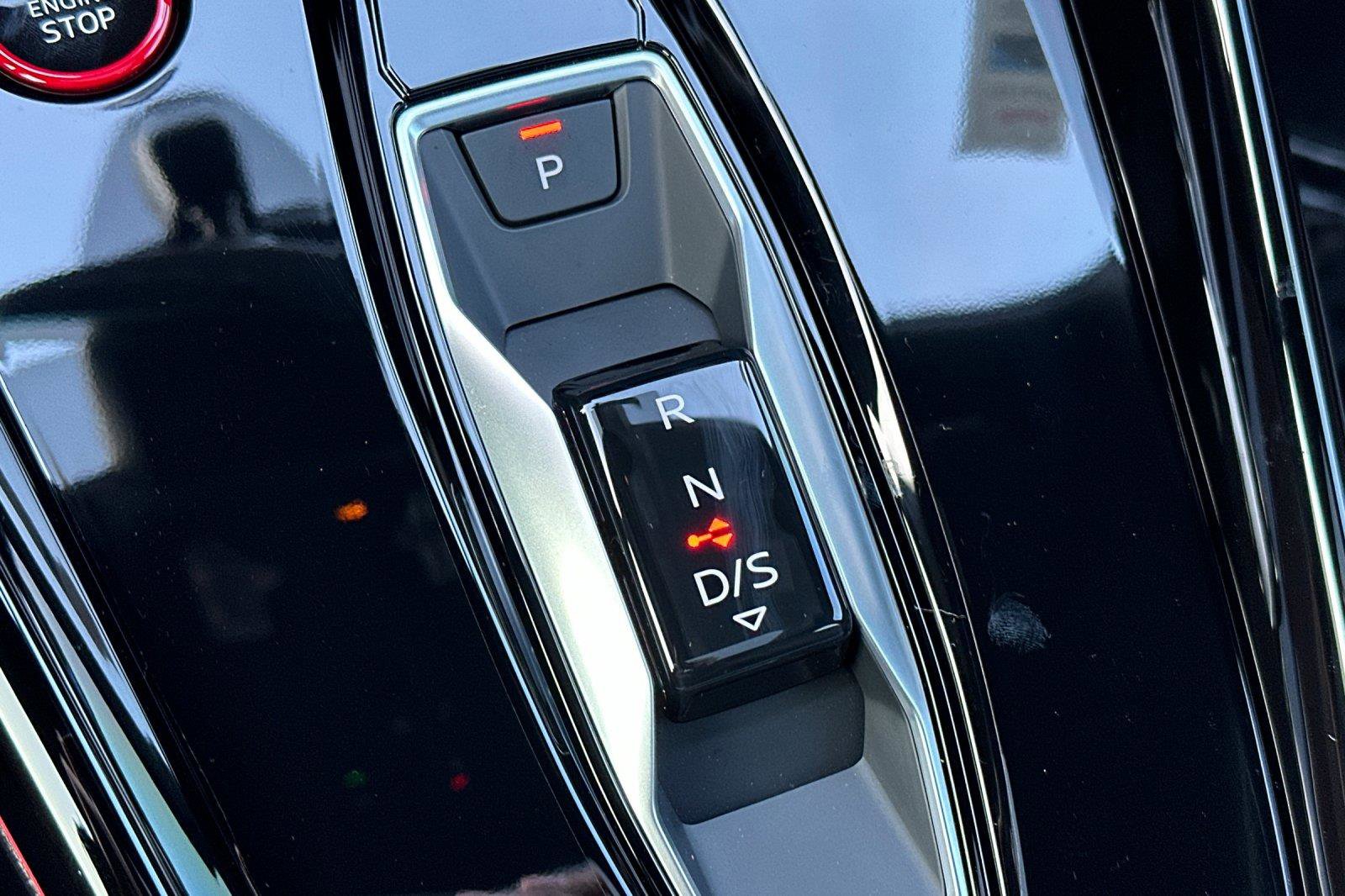 Used 2025 Audi RS 3 w/ Dynamic Plus Package image 20