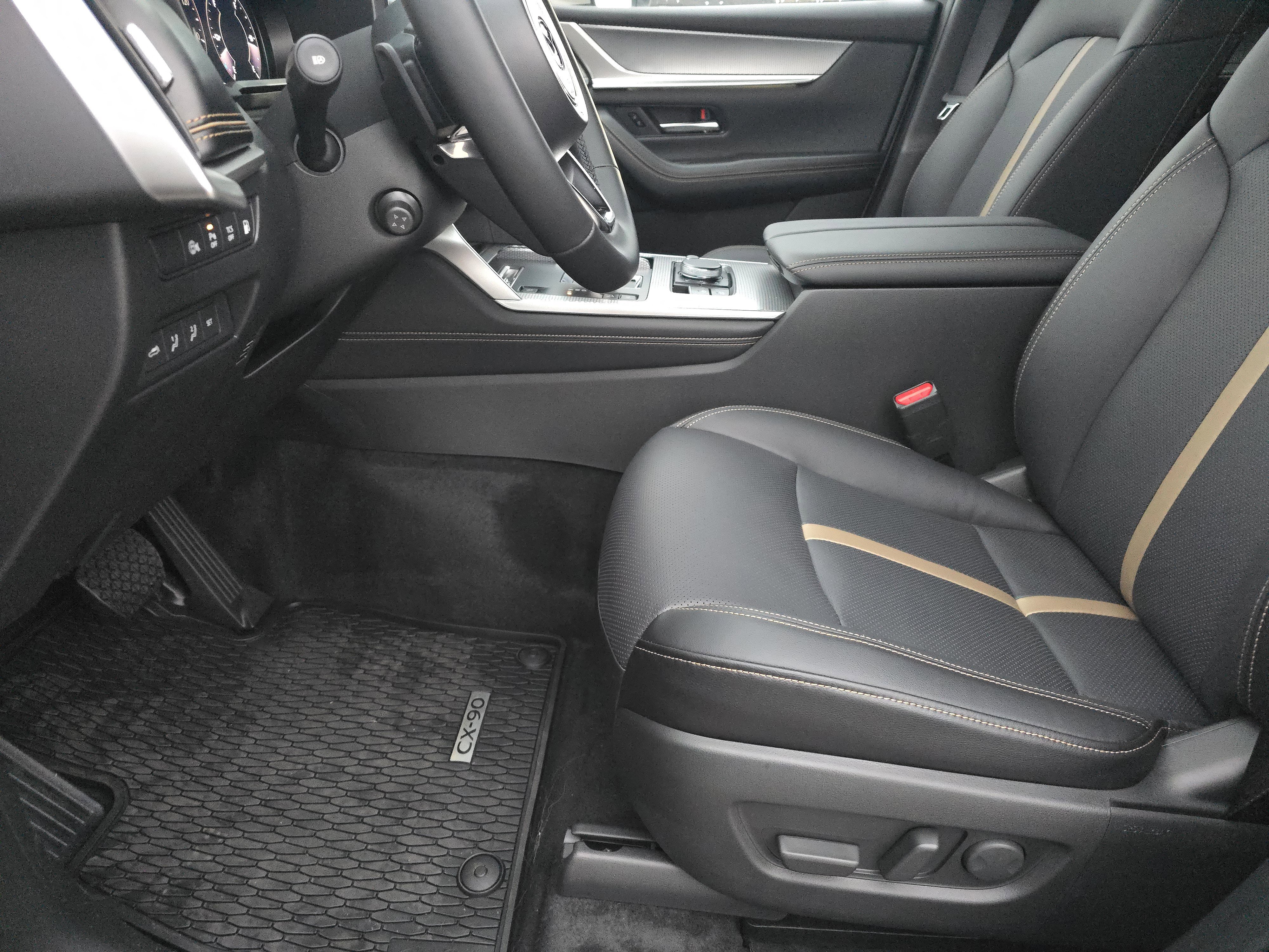 New 2026 MAZDA CX-90 Plug-In Hybrid w/ Premium Plus image 9