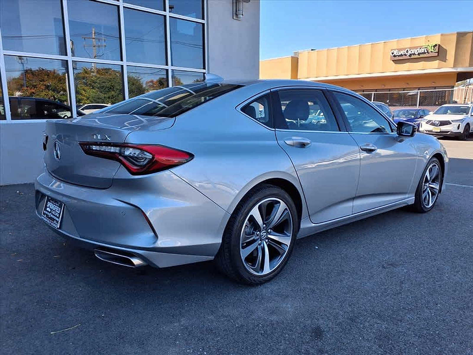 Certified 2025 Acura TLX w/ Technology Package image 2